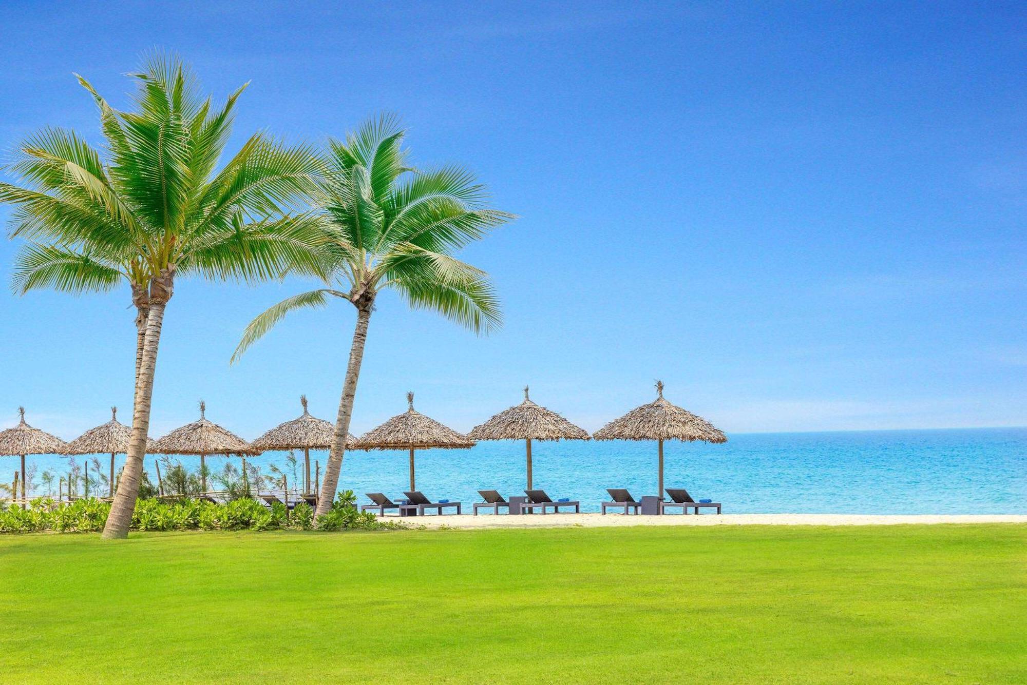 Wyndham Hoi An Royal Beachfront Resort & Villas Eksteriør bilde